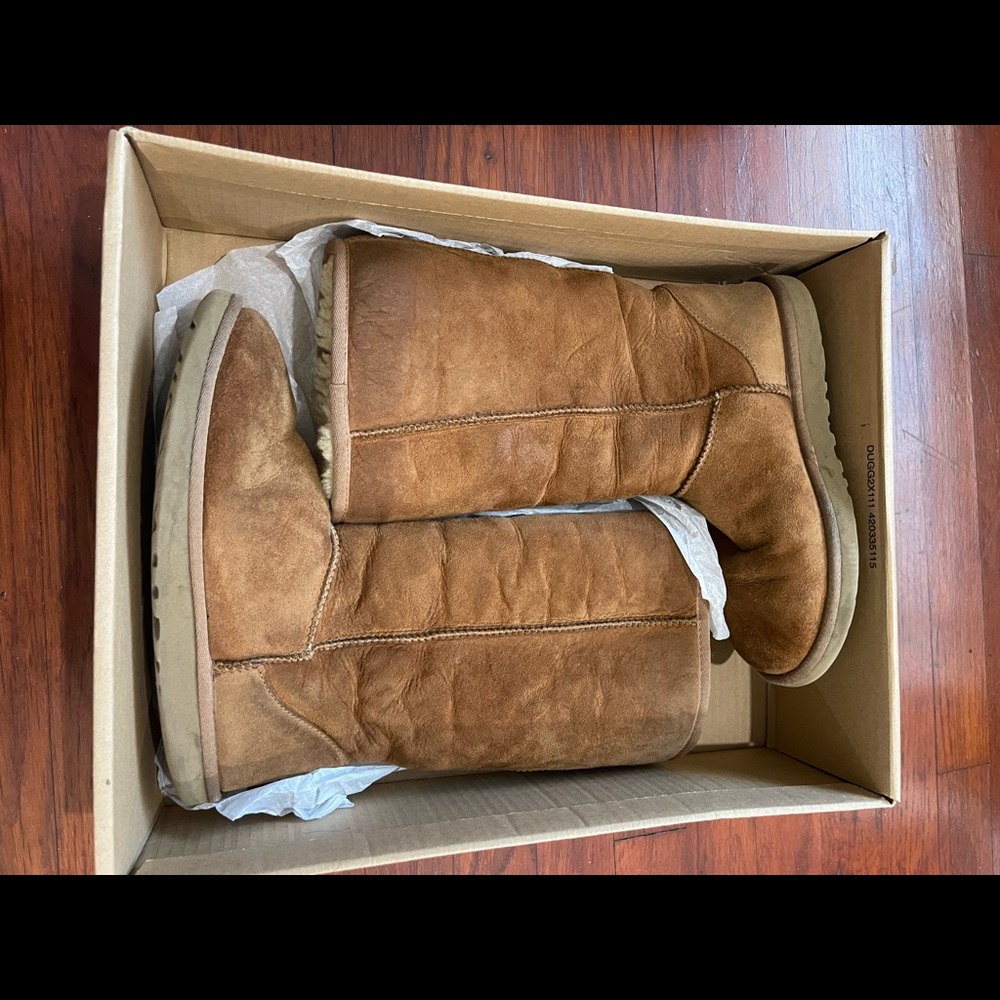 Women’s UGG boots